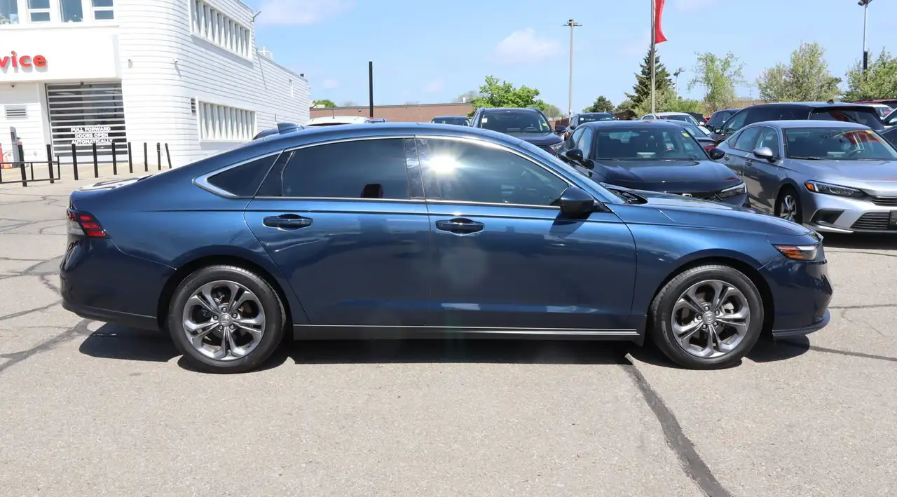 Honda Accord снимка Honda Accord