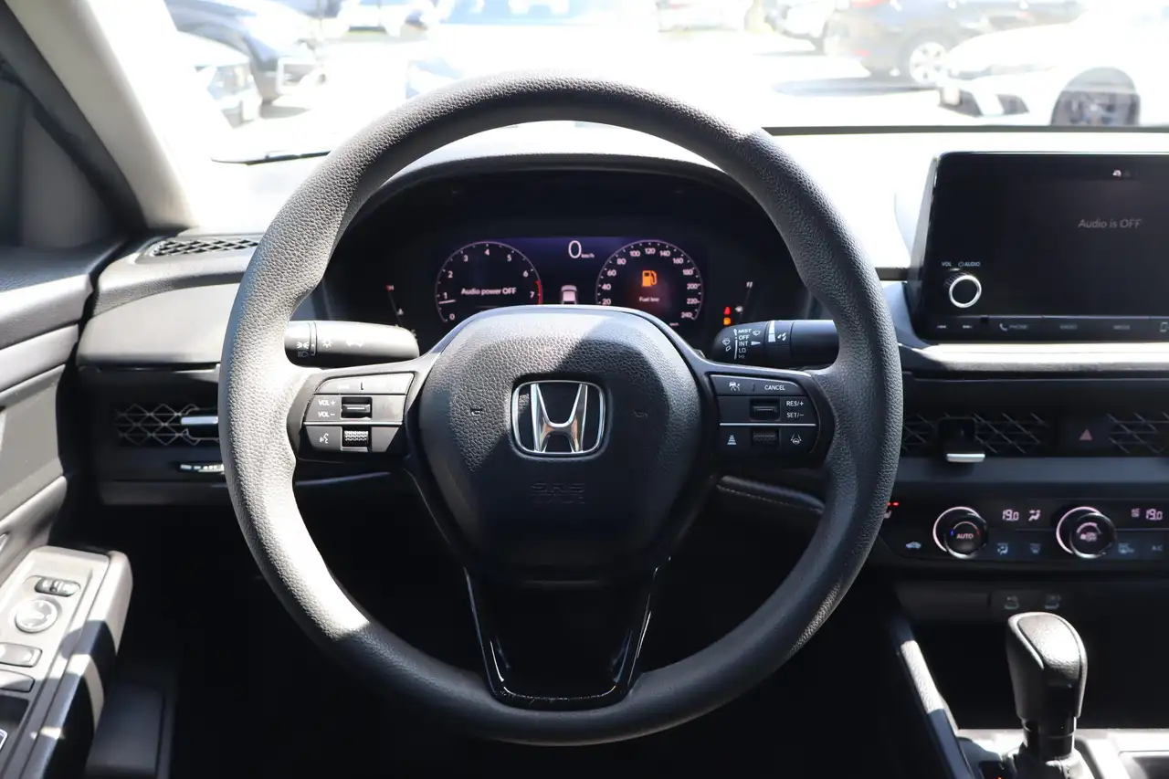 Honda Accord снимка Honda Accord