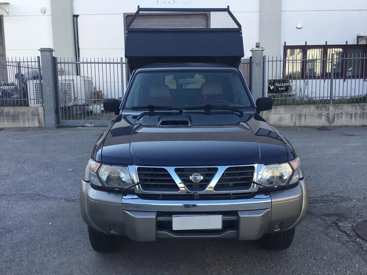Nissan Patrol Gr pik up cassone ribaltabile, foto 2