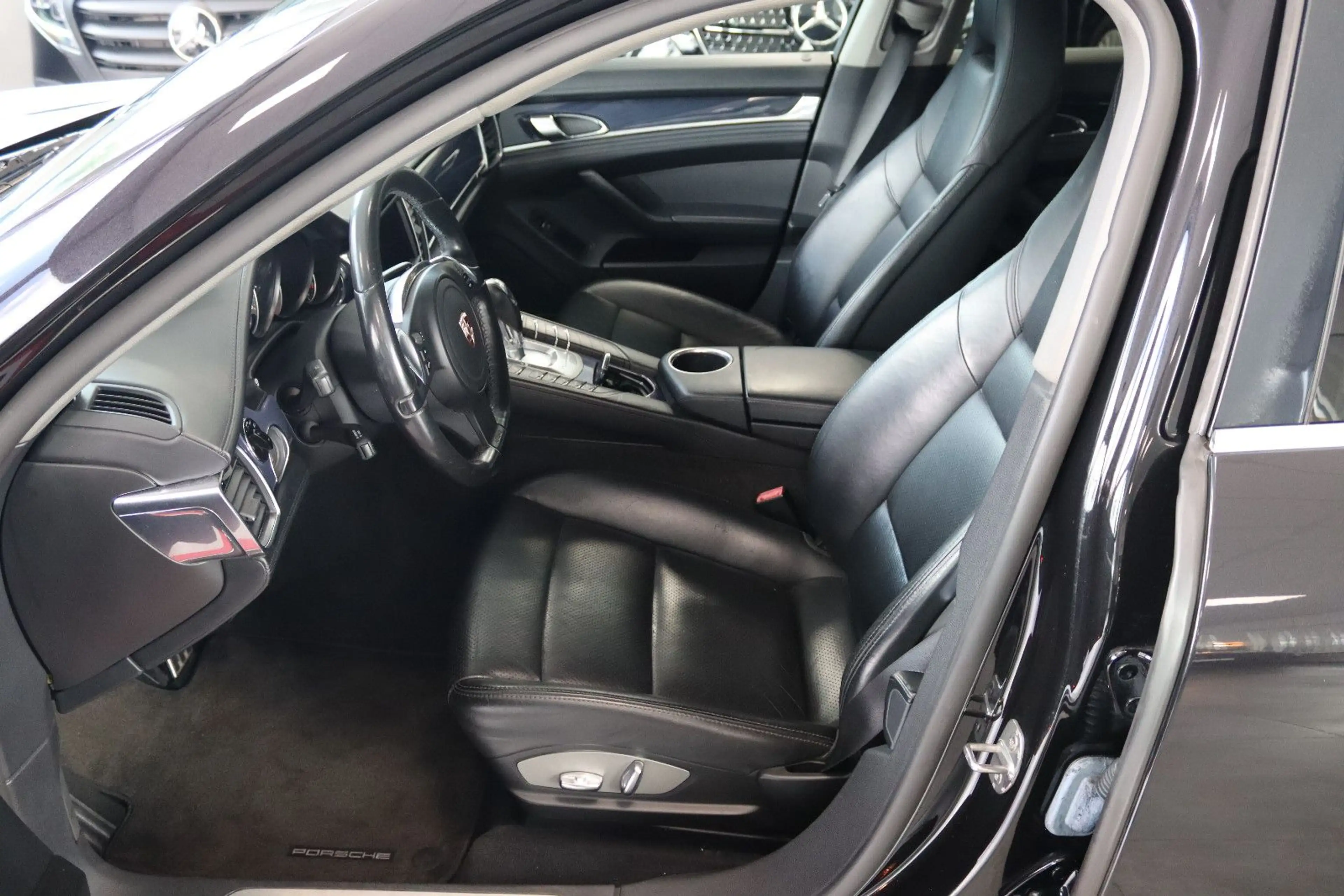 Porsche Panamera S * LEDER / NAVI / SCHIEBEDACH * — photo 11