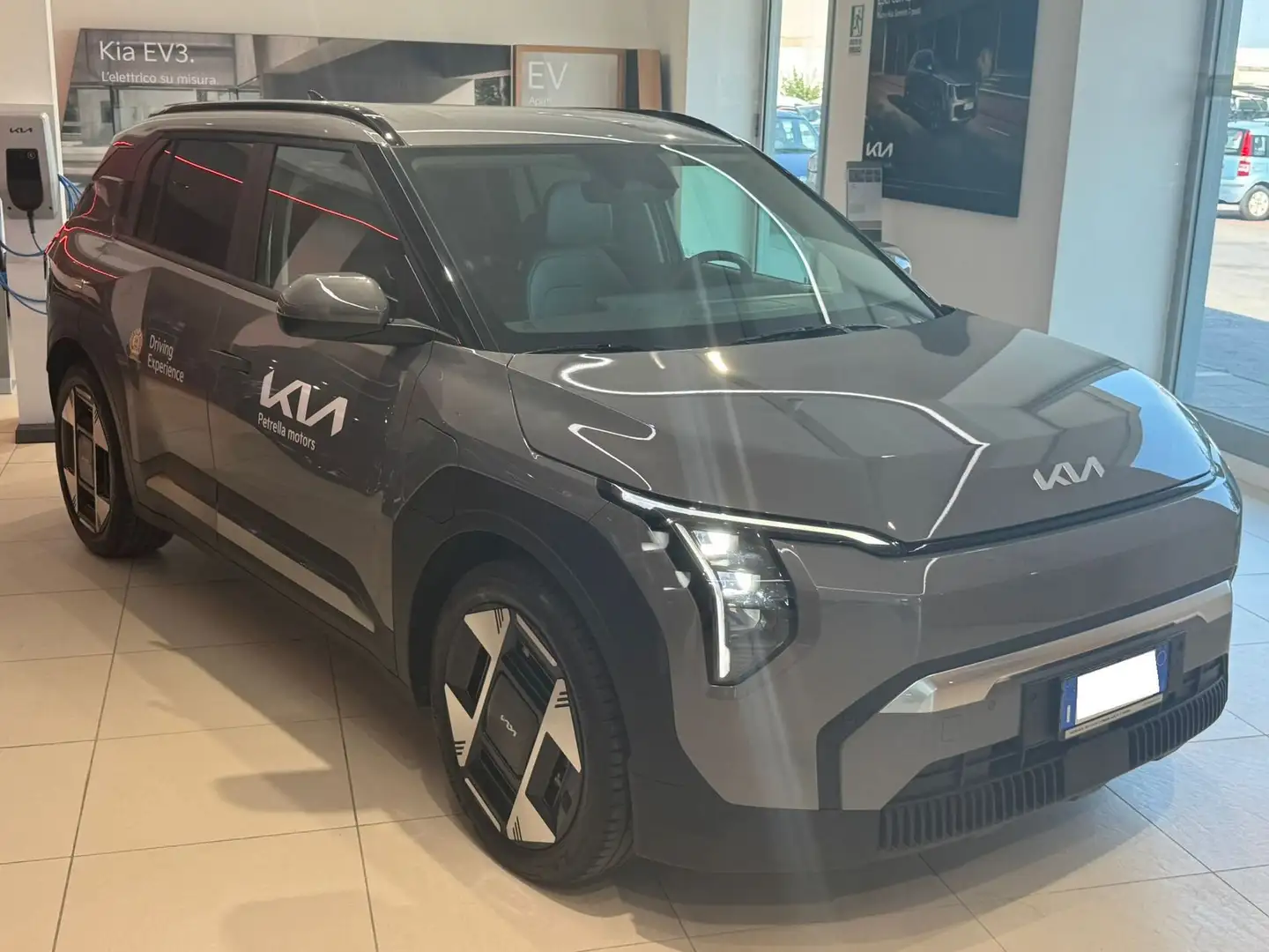 Kia EV3 81.4 kWh Earth - 1