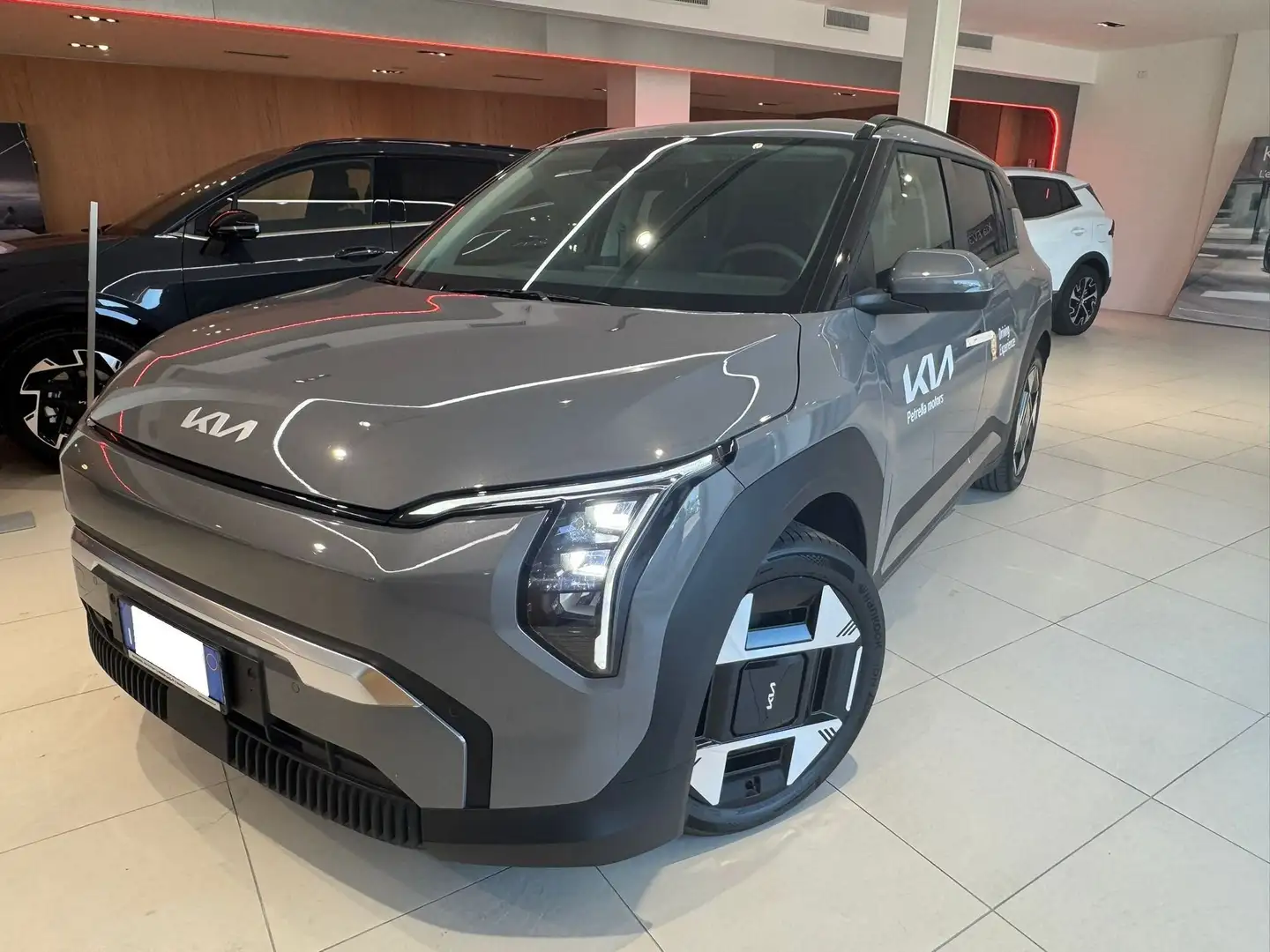 Kia EV3 81.4 kWh Earth - 2