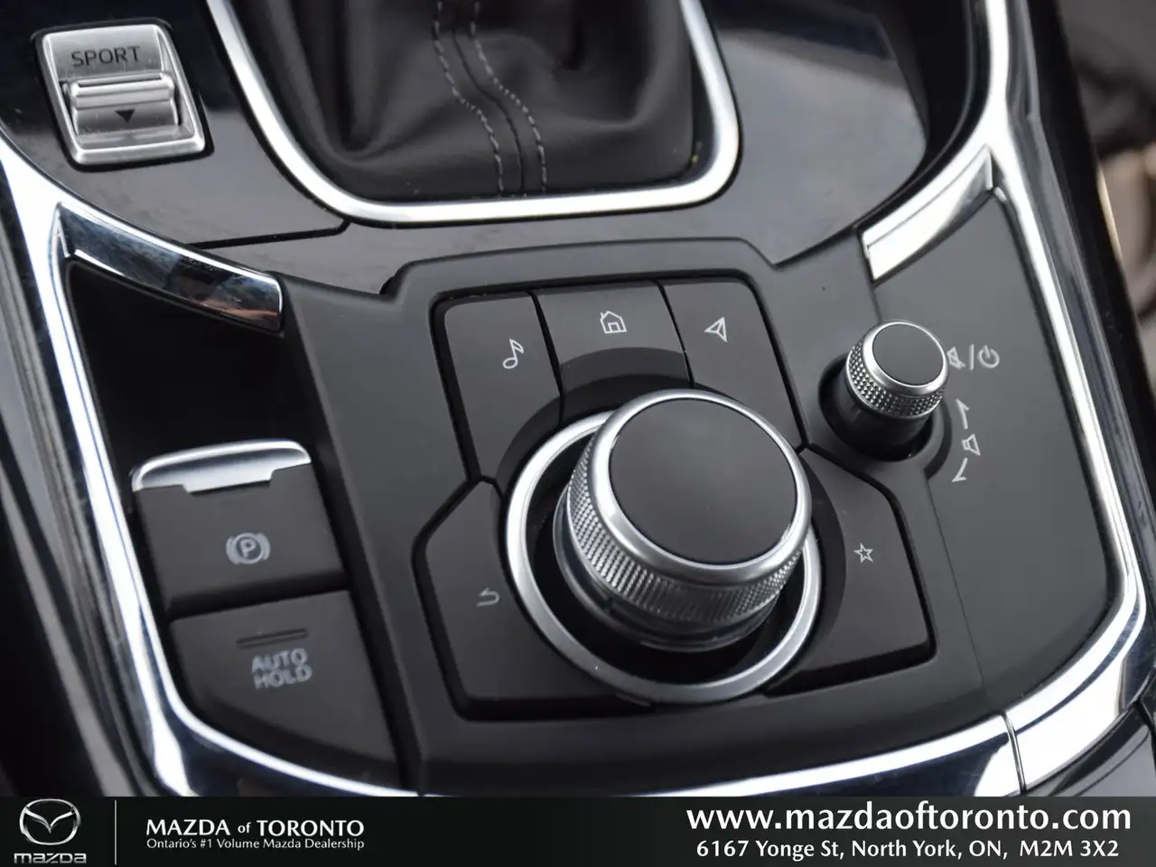 Mazda CX-9 fotografie Mazda CX-9