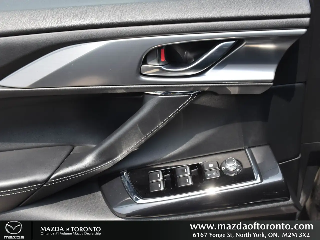 Mazda CX-9 fotografie Mazda CX-9