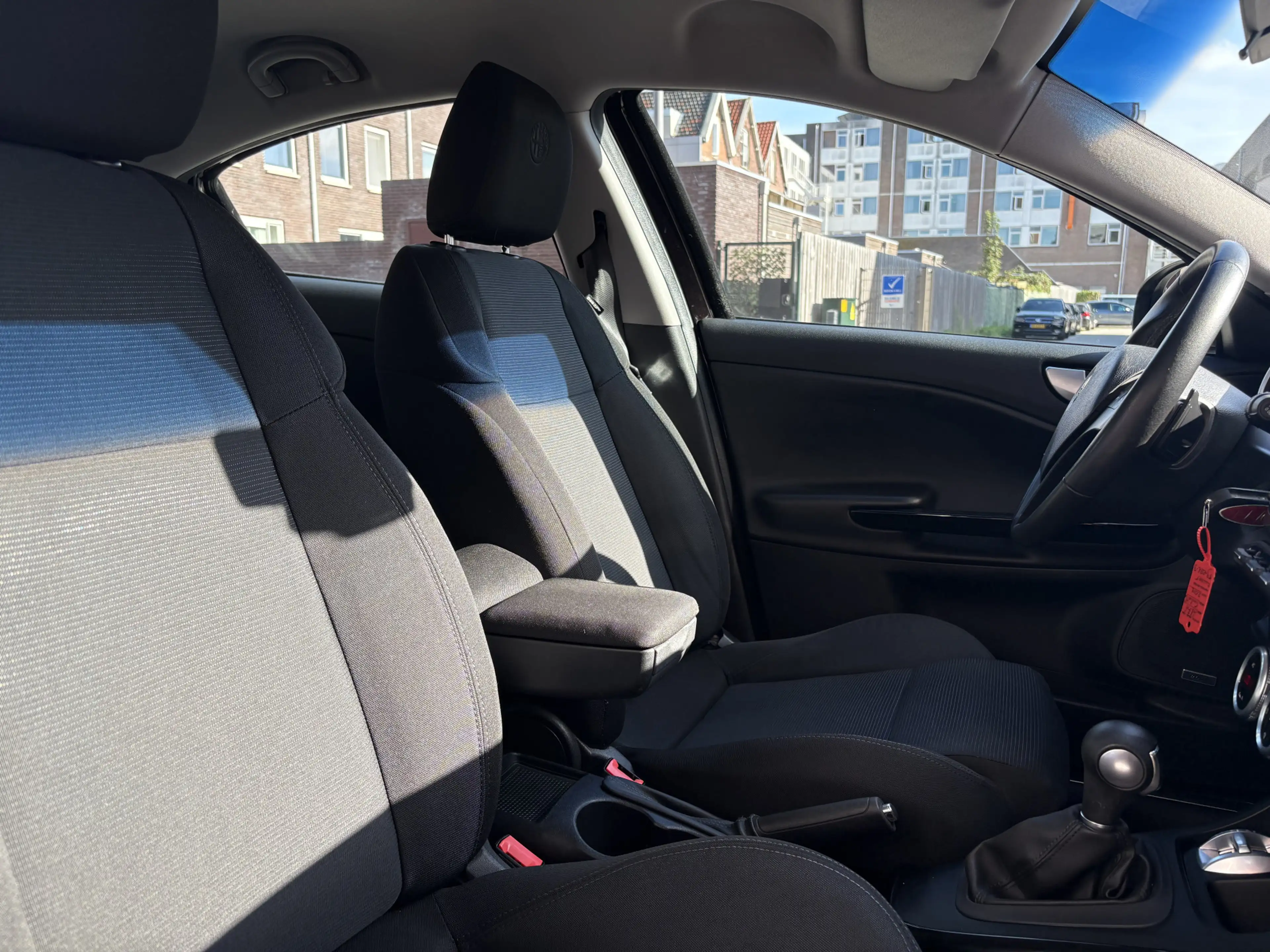 Alfa Romeo Giulietta 1.4 T Distinctive AUTOMAAT/CLIMA/CRUISE/NW APK — photo 8