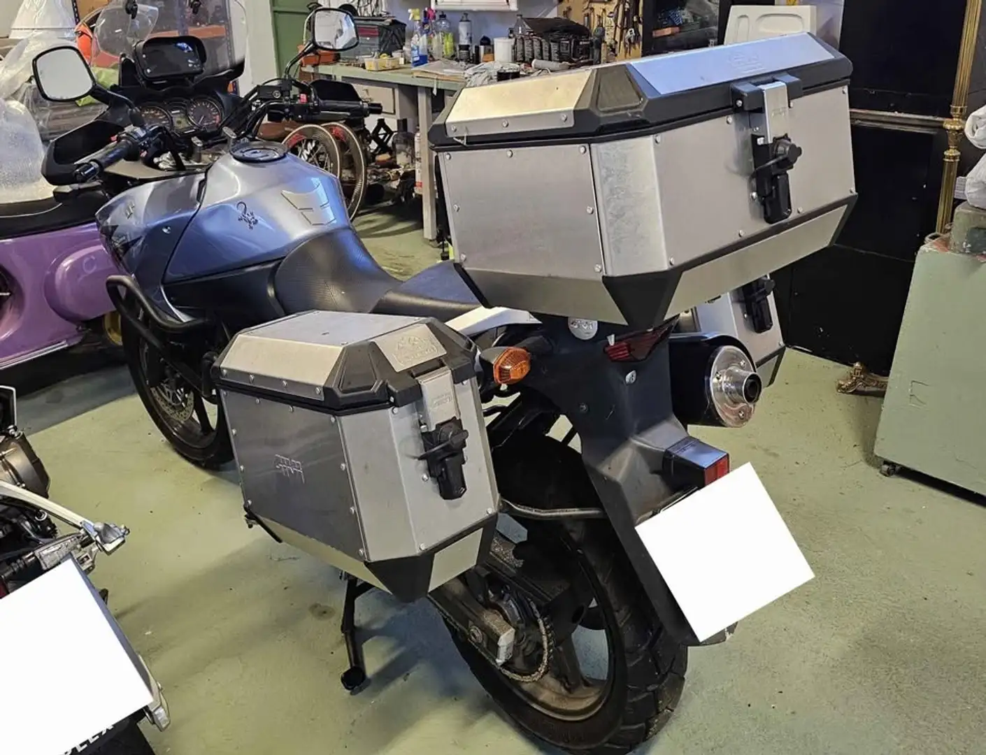 Suzuki V-Strom 650 Albastru - 2