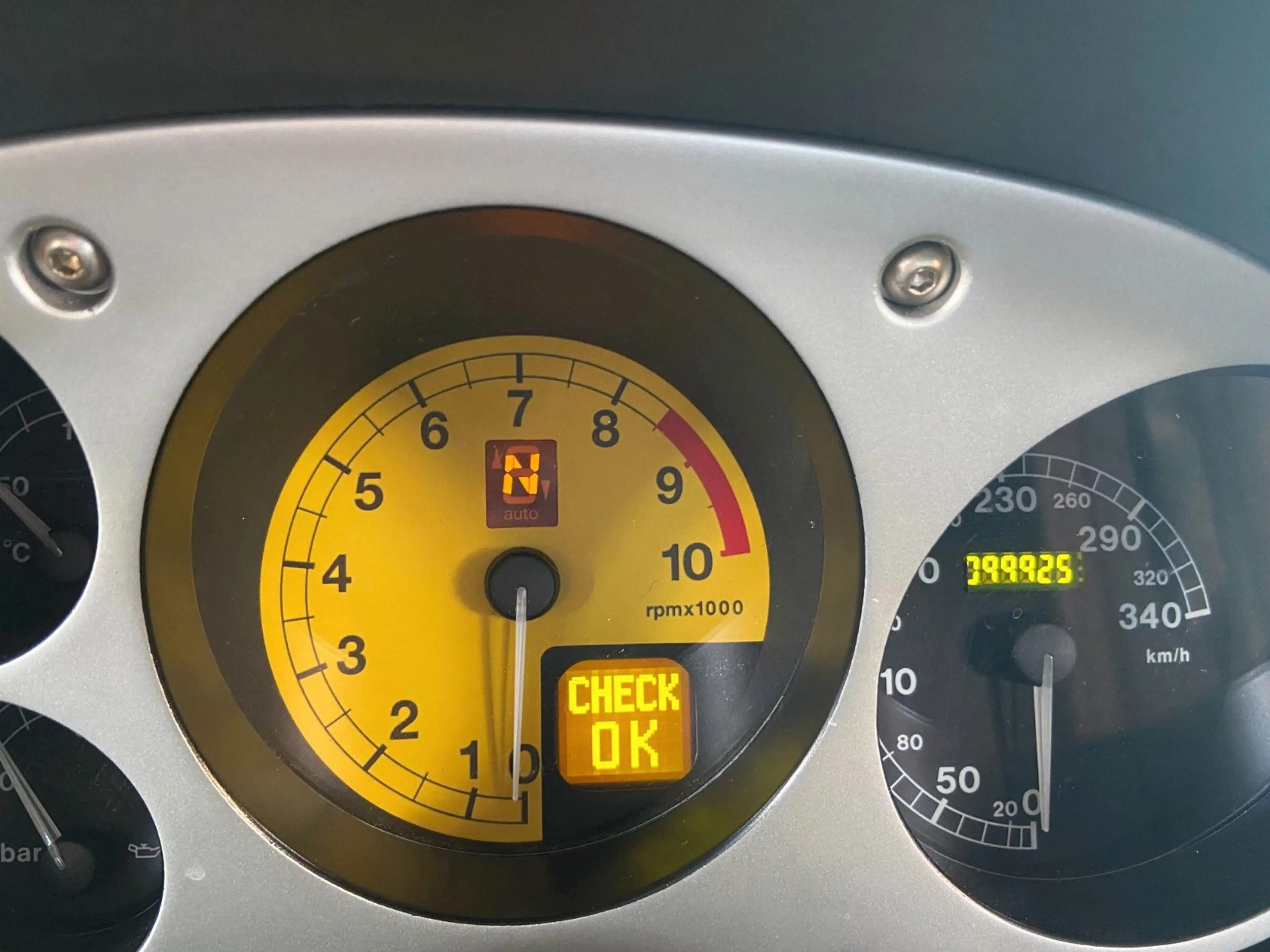 Ferrari 360 Spider F1 -dt. Fzg.- scheckheft- KD neu — photo 10