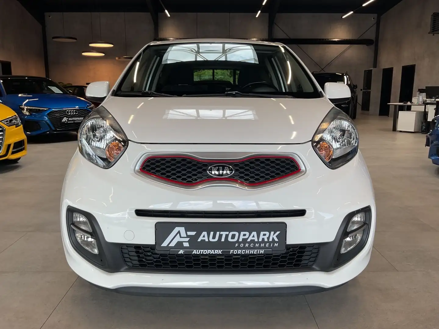 Kia Picanto 1.2 Dream Team Klima Sitzh. Bluetooth Weiß - 2