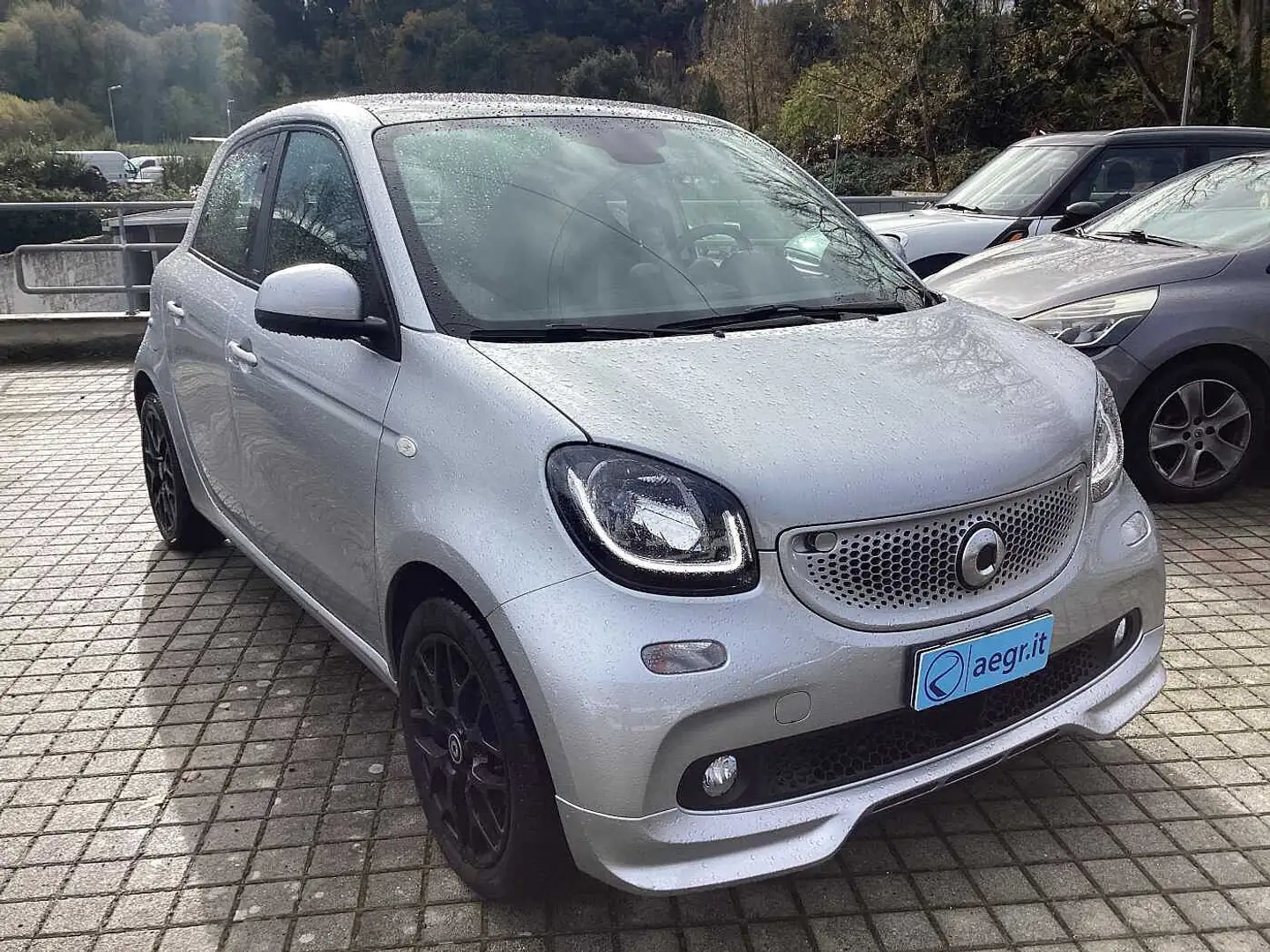 smart forFour 2ªs. (W453) 90 0.9 Turbo twinamic Perfect Gris - 2
