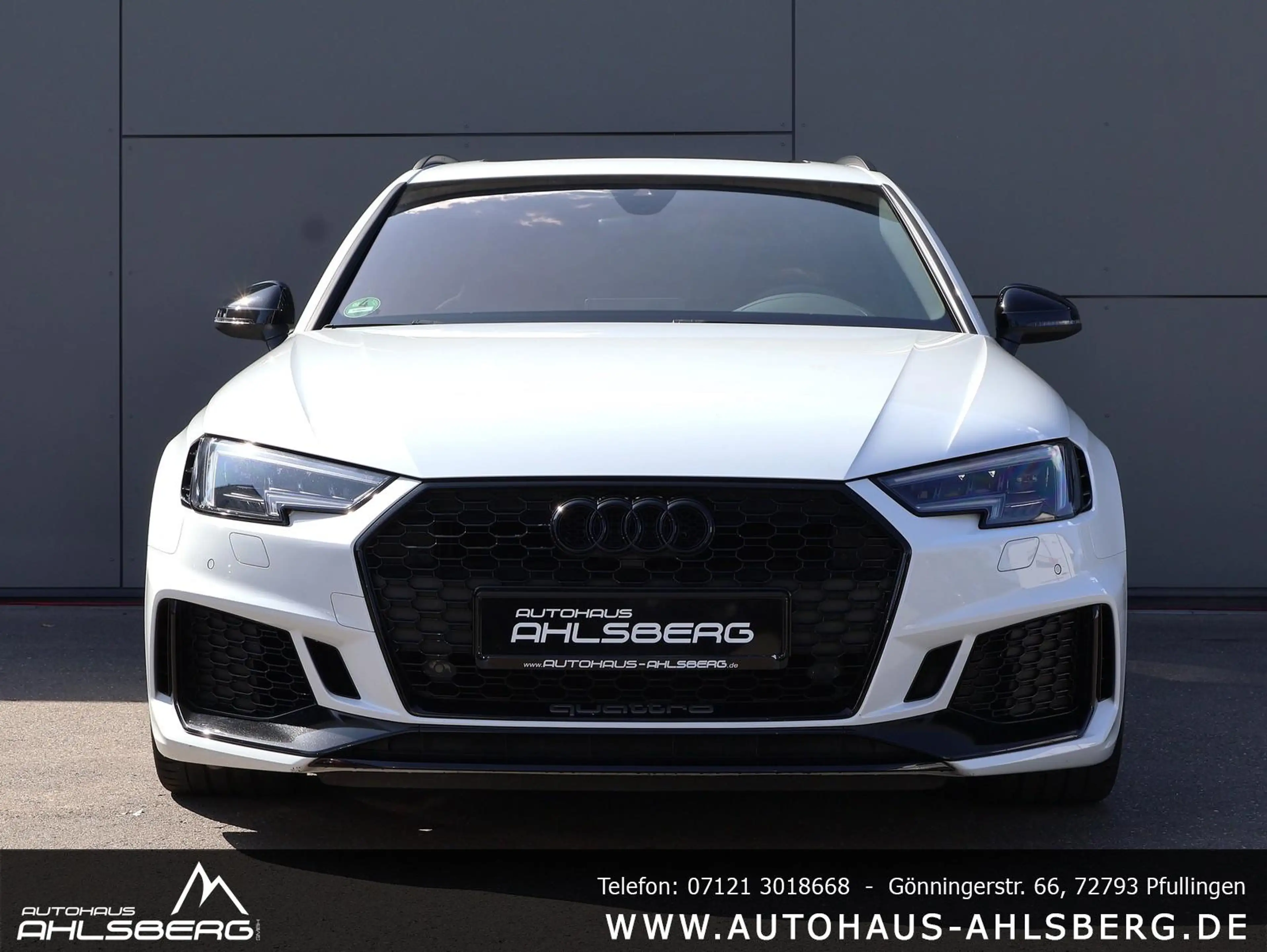 Audi RS4 AVANT 2.9 TFSI/ QUATTRO/MATRIX/MEMORY/PANO/TEMPO — photo 2