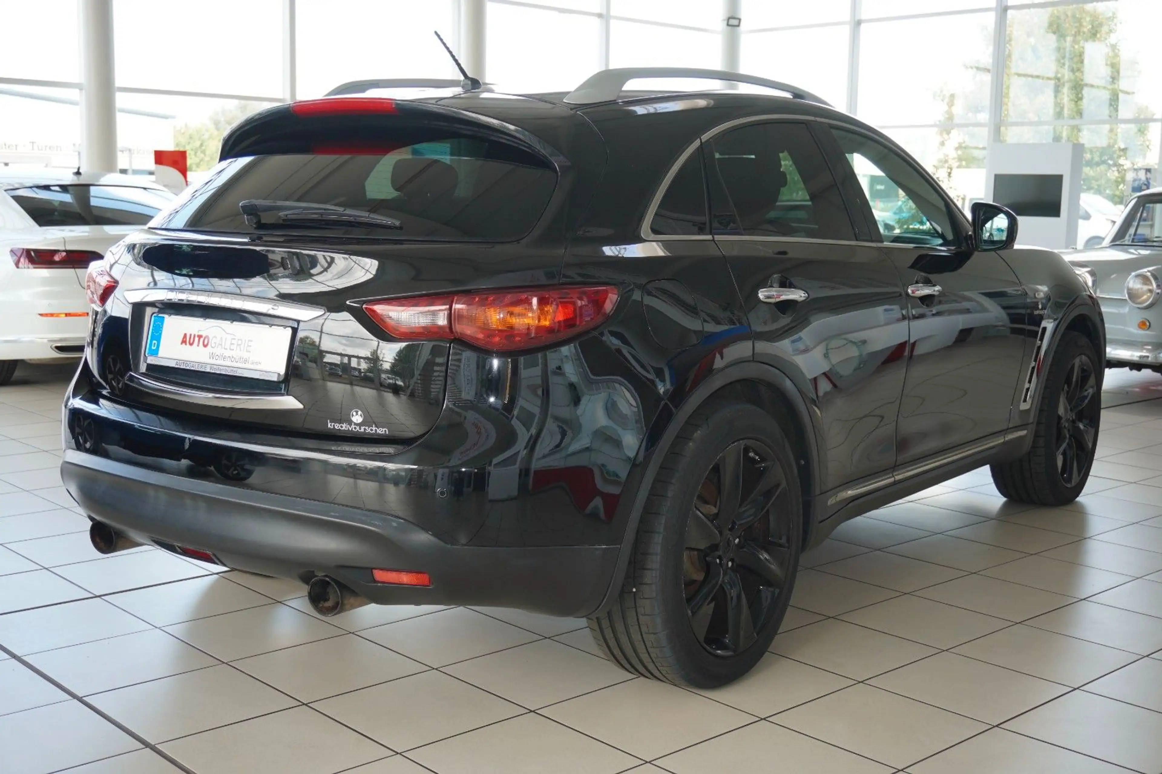 Infiniti FX FX30d GT Pano Kamera Leder BOSE — photo 6