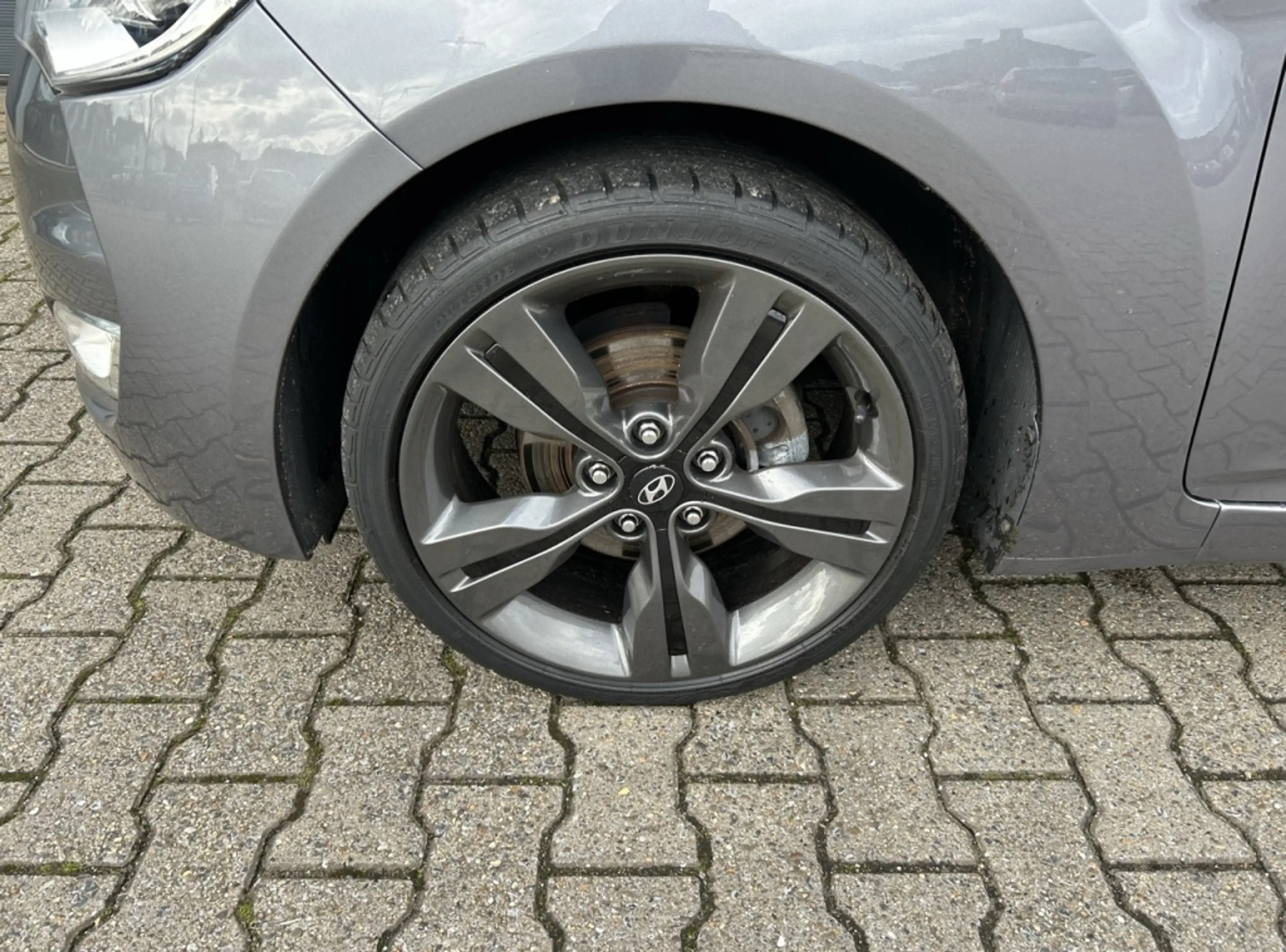 Hyundai VELOSTER 1.6 GDI 140pk i-Vision — photo 4