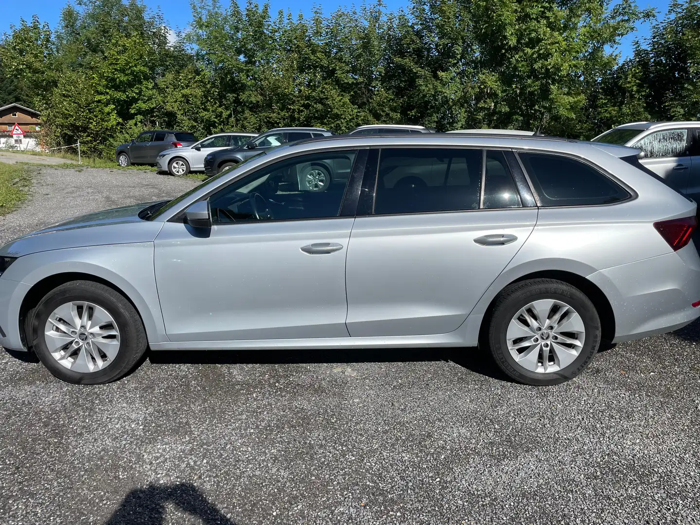 Skoda Octavia 2,0 TDI Ambition Kombi 4x4 DSG 150PS TOP Grau - 2