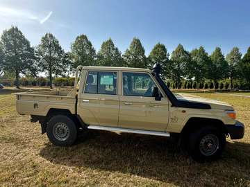 Landcruiser GRJ79DC LX Euro 6 / Land Cruiser