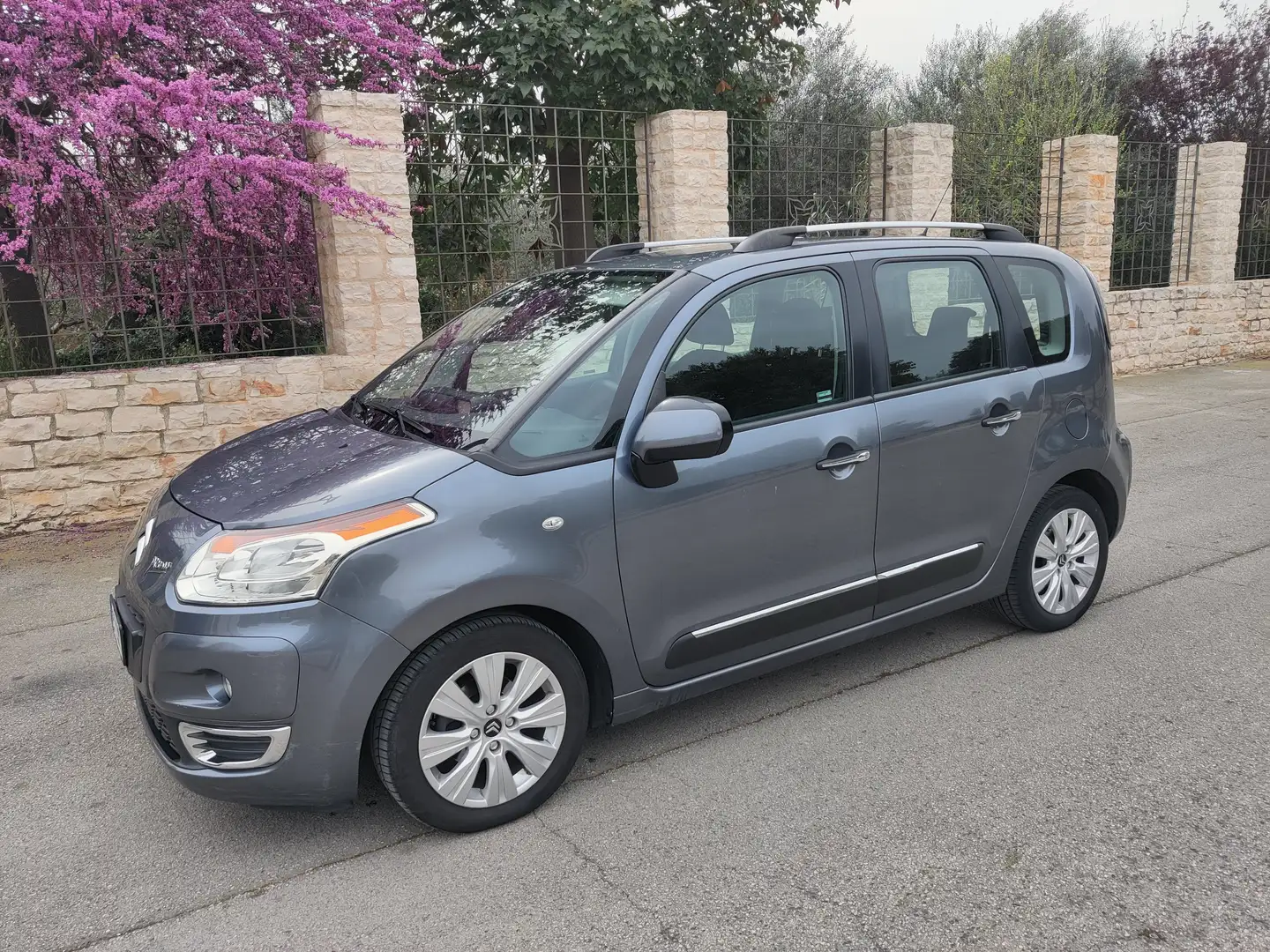 Citroen C3 Picasso ecxlusive Grigio - 1