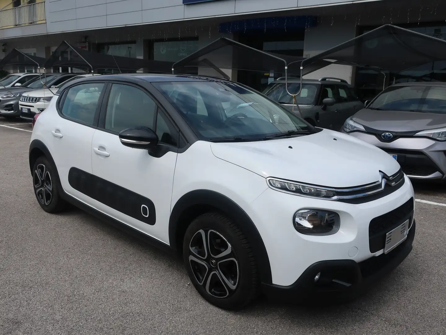 Citroen C3 C3 1.2 puretech Shine 82cv Bianco - 2