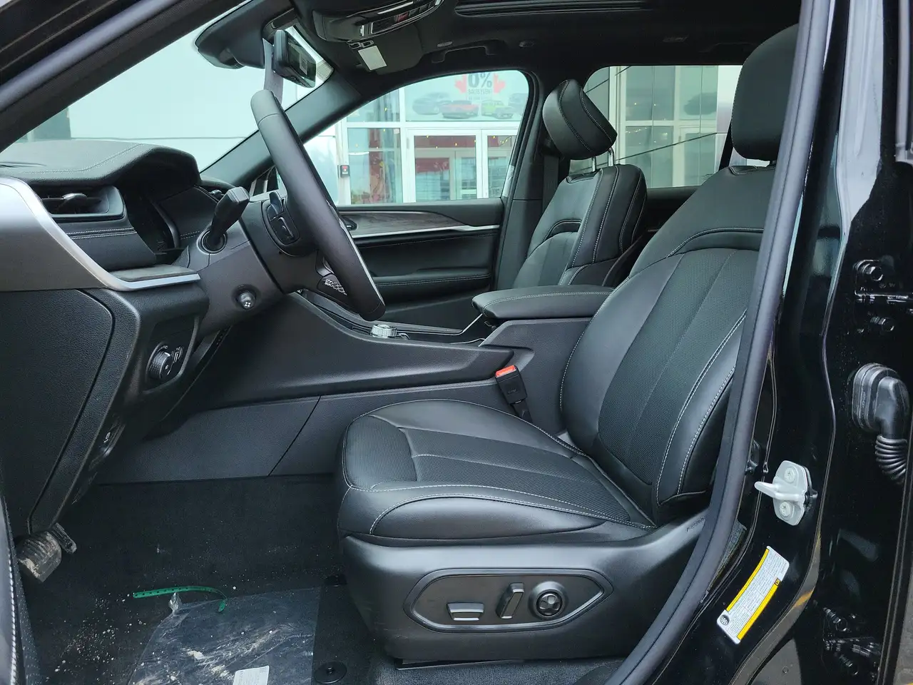 Jeep Grand Cherokee photo Jeep Grand Cherokee