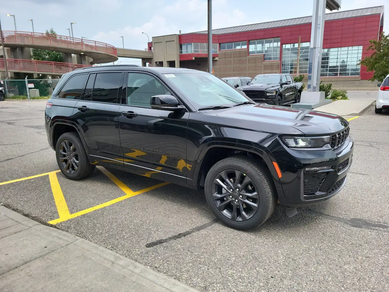 Jeep Grand Cherokee photo Jeep Grand Cherokee