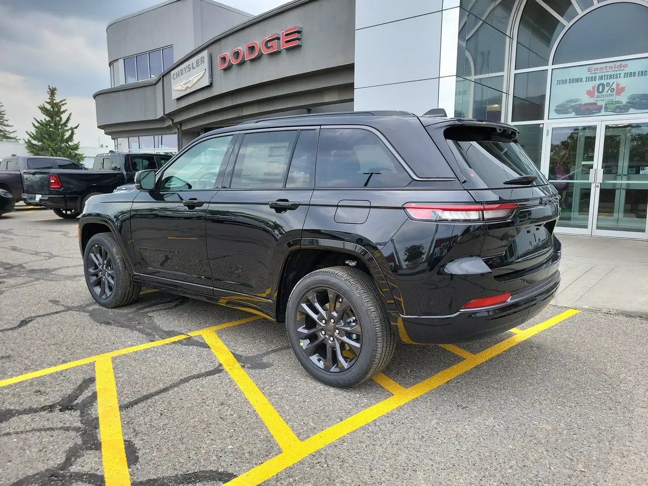 Jeep Grand Cherokee photo Jeep Grand Cherokee