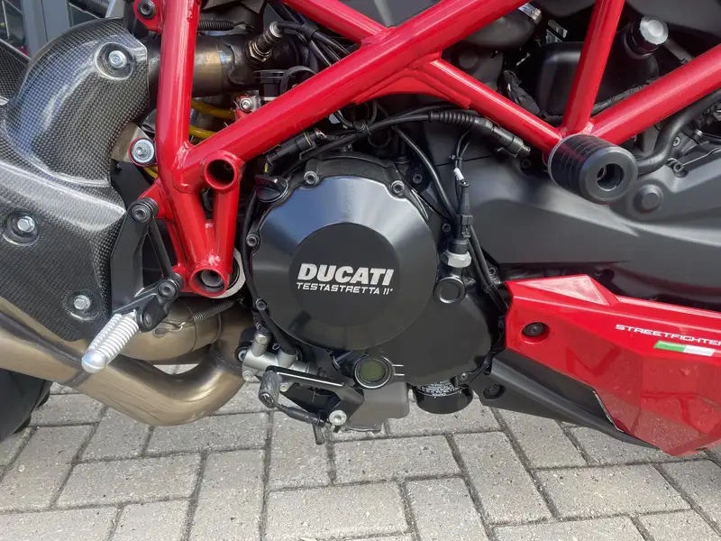 Ducati Streetfighter - foto 7