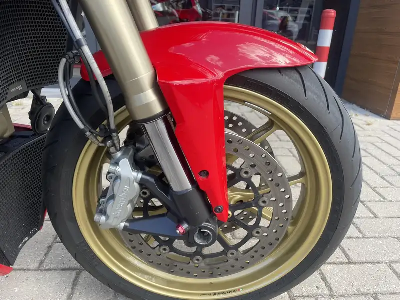 Ducati Streetfighter - foto 5