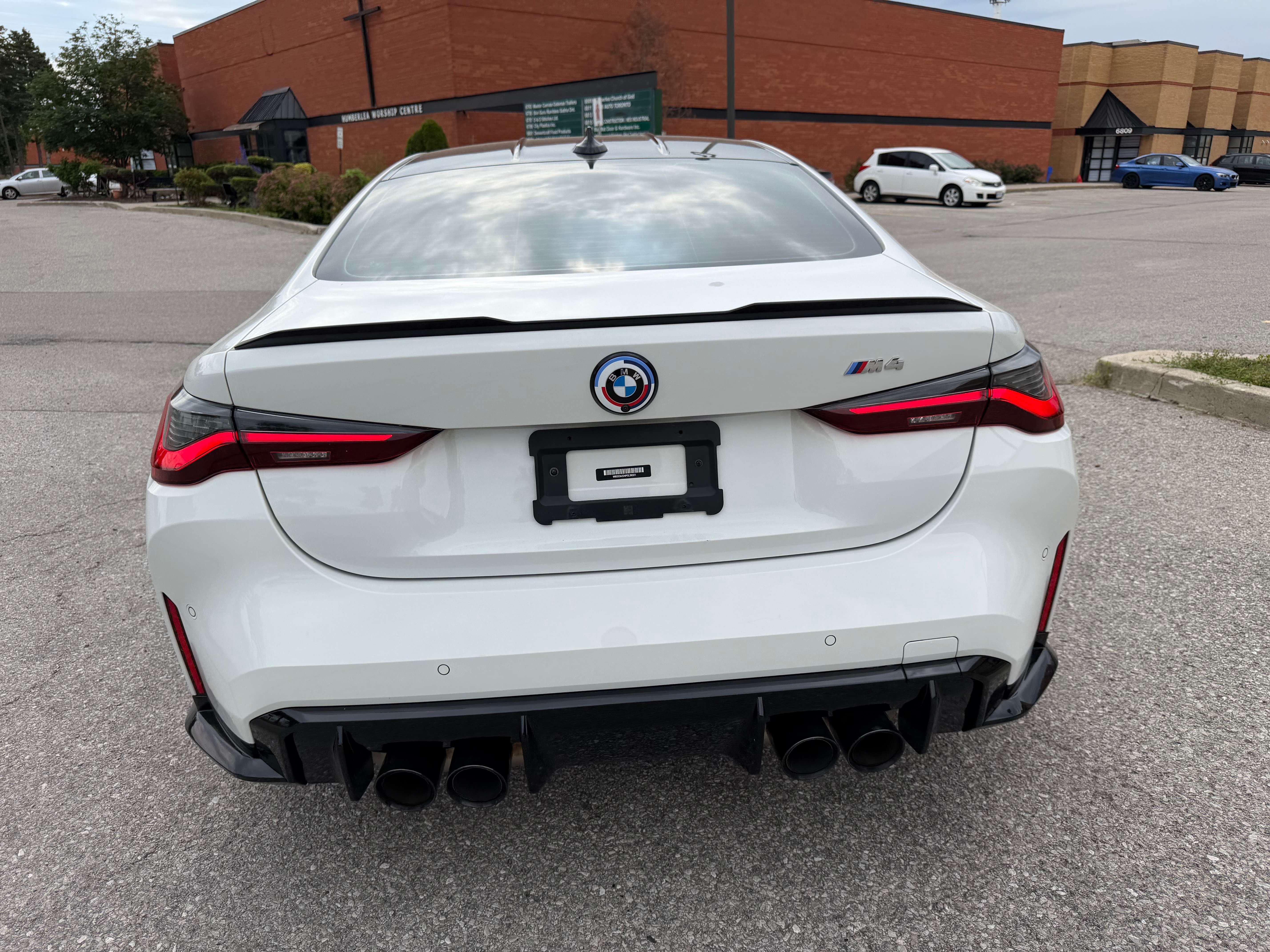 2023 BMW M4 Coupe