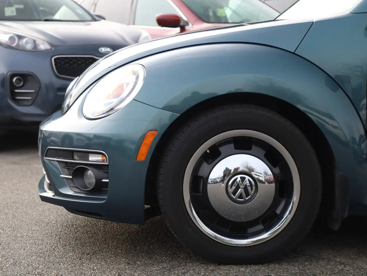 Volkswagen Beetle снимка Volkswagen Beetle