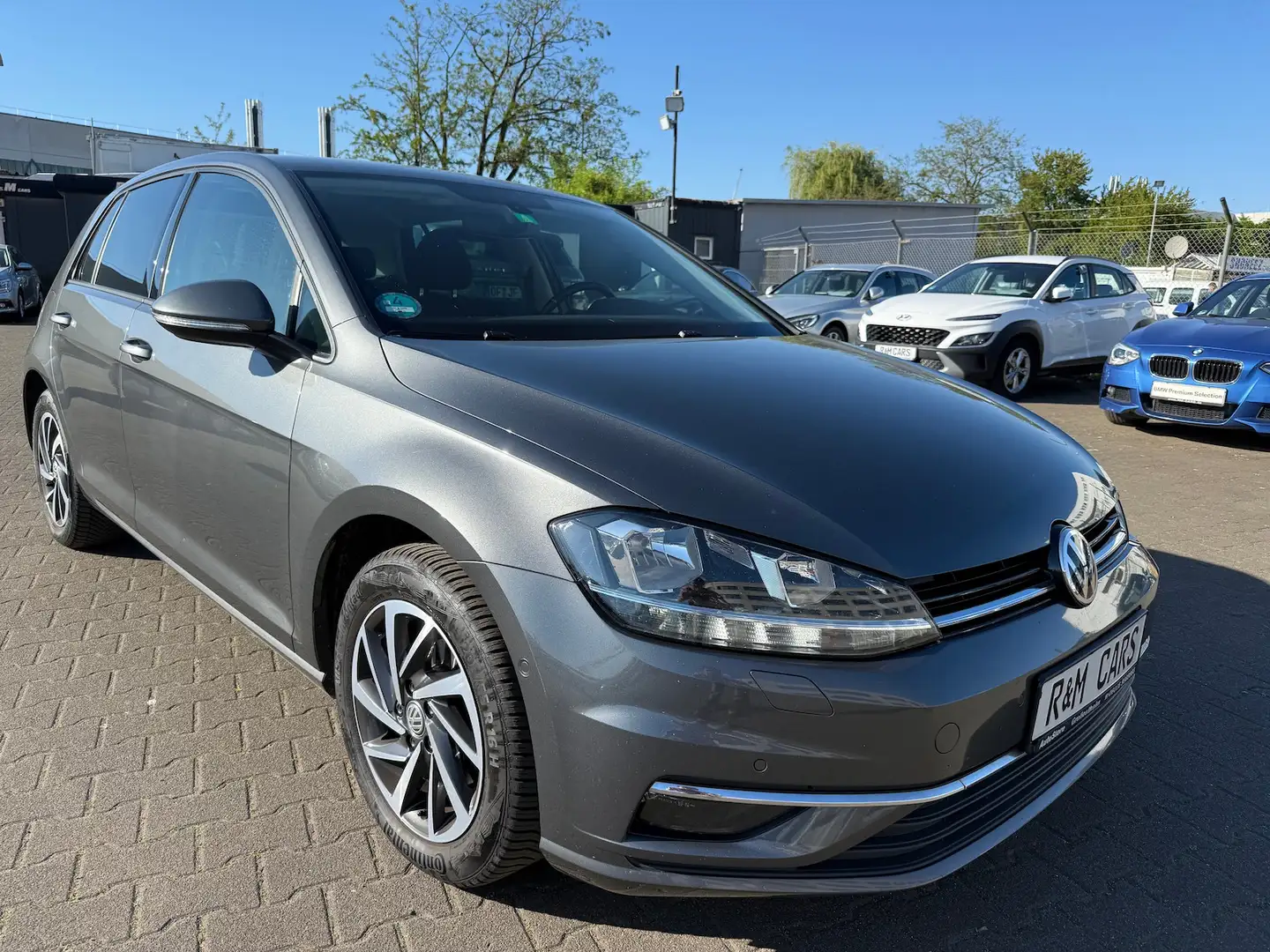 Volkswagen Golf 1.5 TSI 150PS Sound/Navi/Carplay Grau - 1