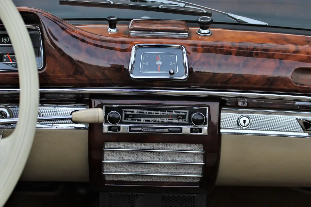 Mercedes-Benz 220 S-klasse 220SE W128 Ponton Cabriolet, foto 11