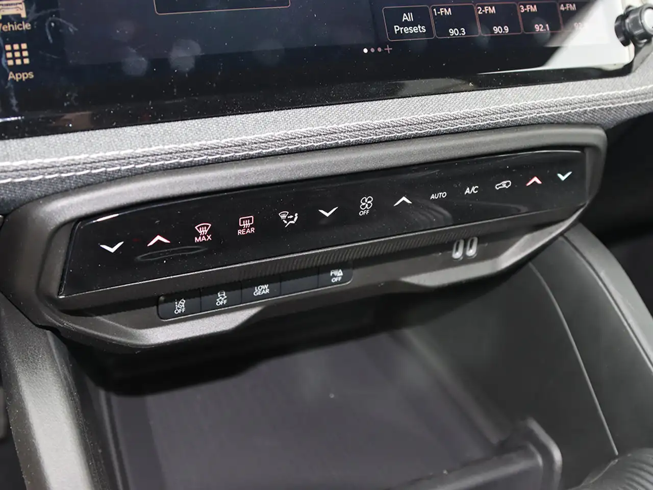 Jeep Cherokee снимка Jeep Cherokee