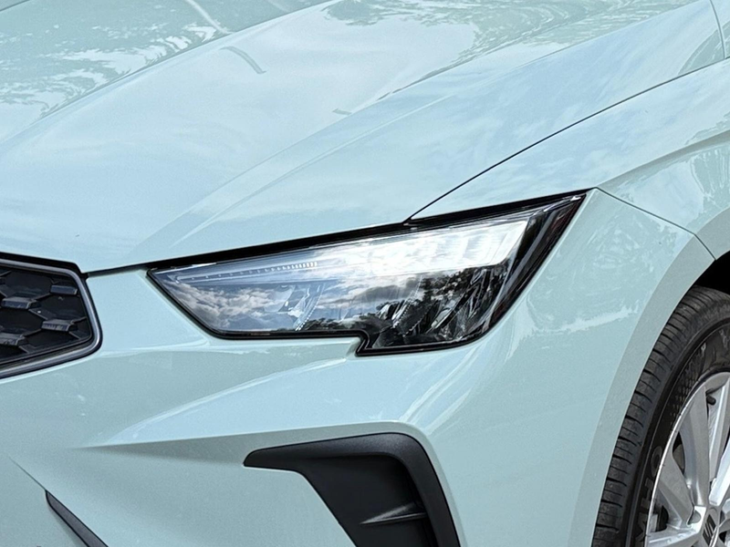 SEAT Ibiza 1.0 TSI LED SHZ PDC Klima Carplay/Android — photo 2