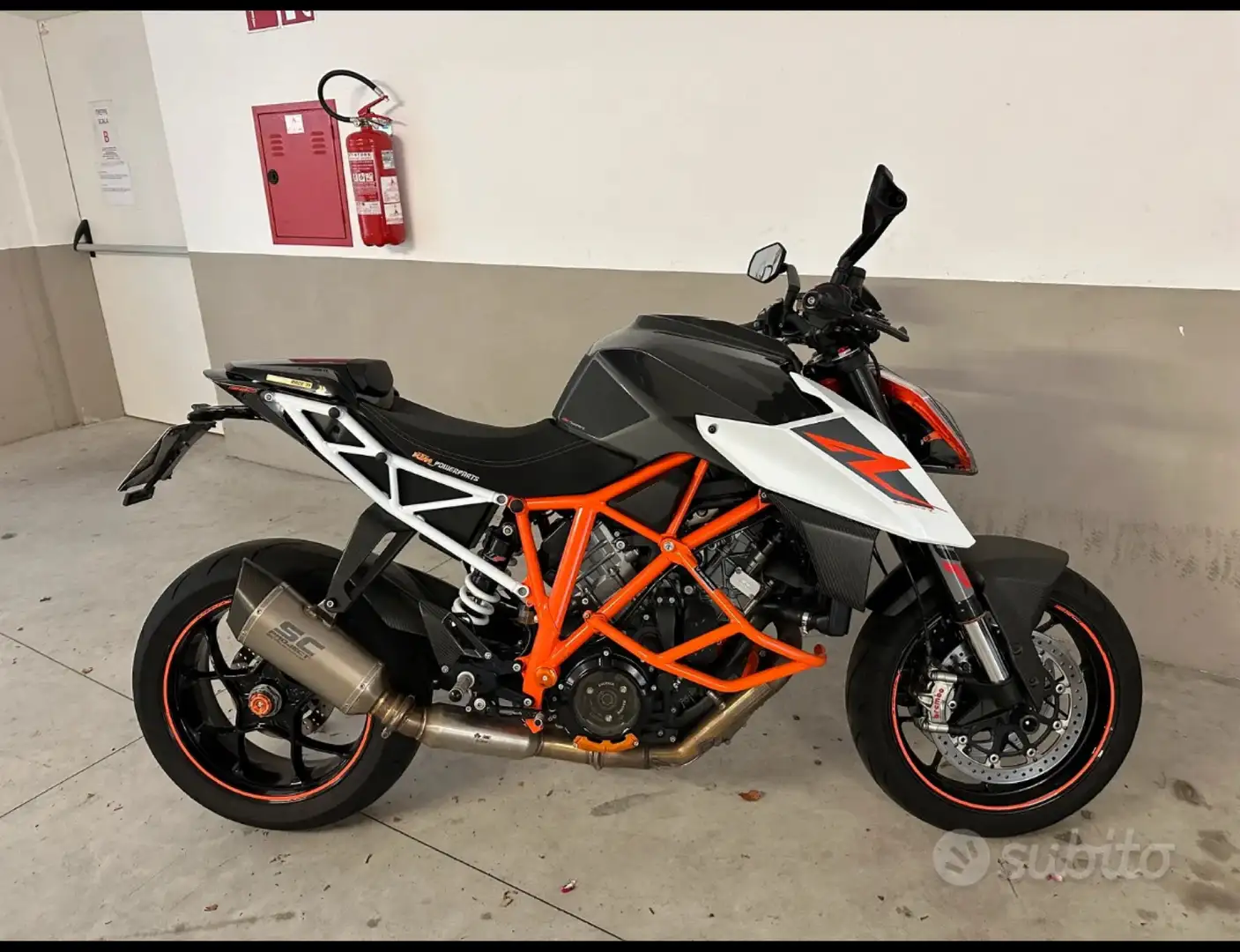 KTM 1290 Super Duke R R Full Optional bijela - 1