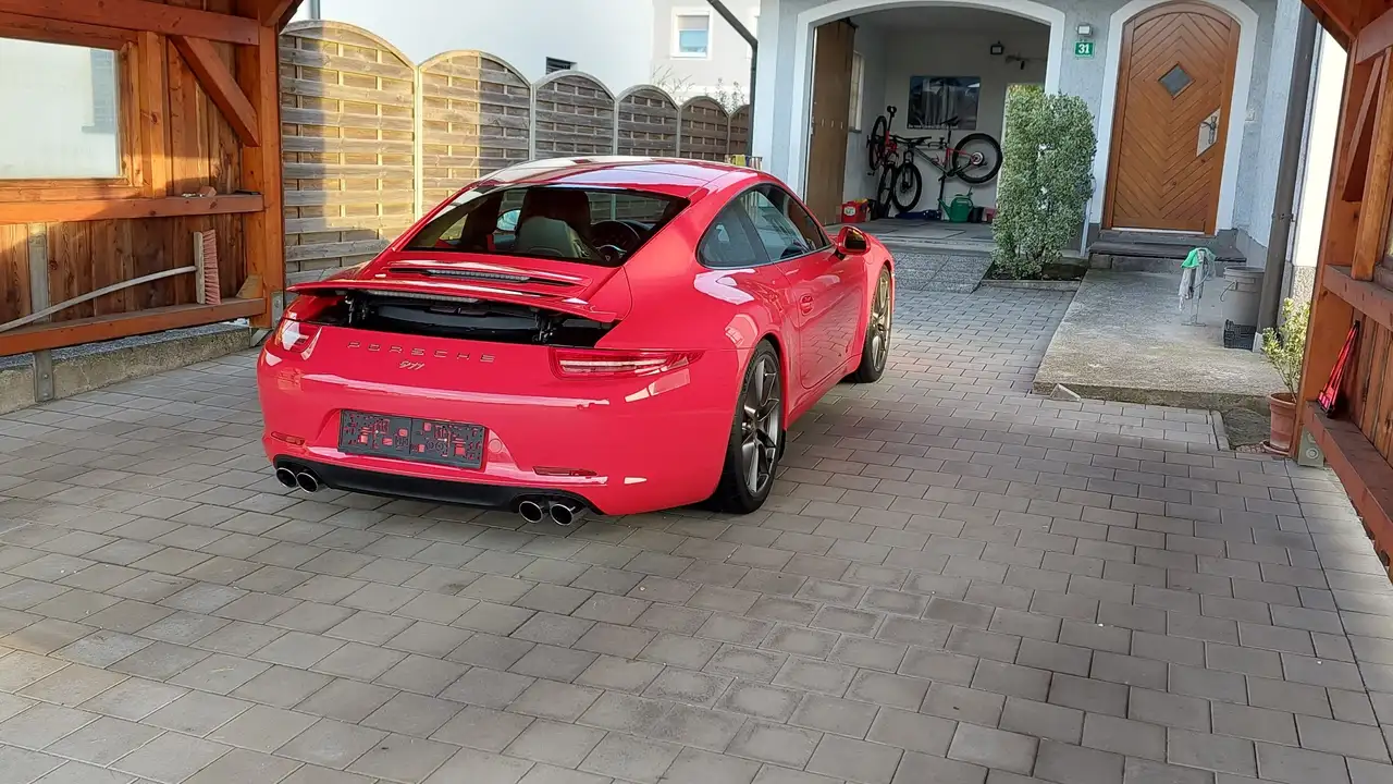 Porsche 991
