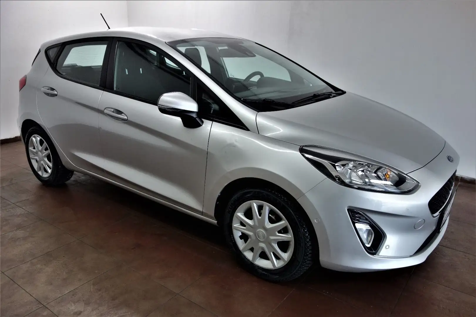 Ford Fiesta 1.0 EcoBoost Cool & Connect Navi/Klima Plateado - 2