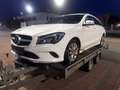 Mercedes-Benz CLA 200 d Automatik (Turboschaden!!) Parkhilfe Sitzheizung Weiß - thumbnail 1