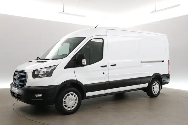Ford E-Transit view 11