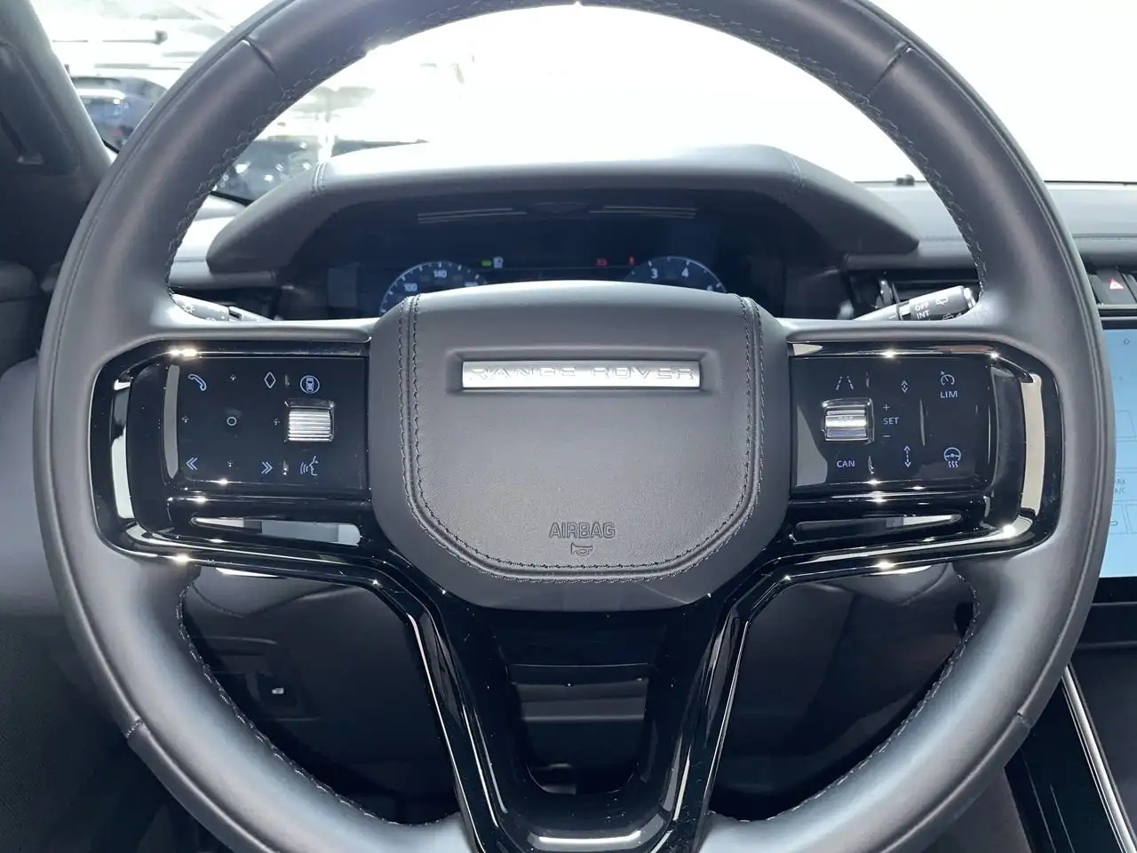 Land Rover Range Rover Velar снимка Land Rover Range Rover Velar