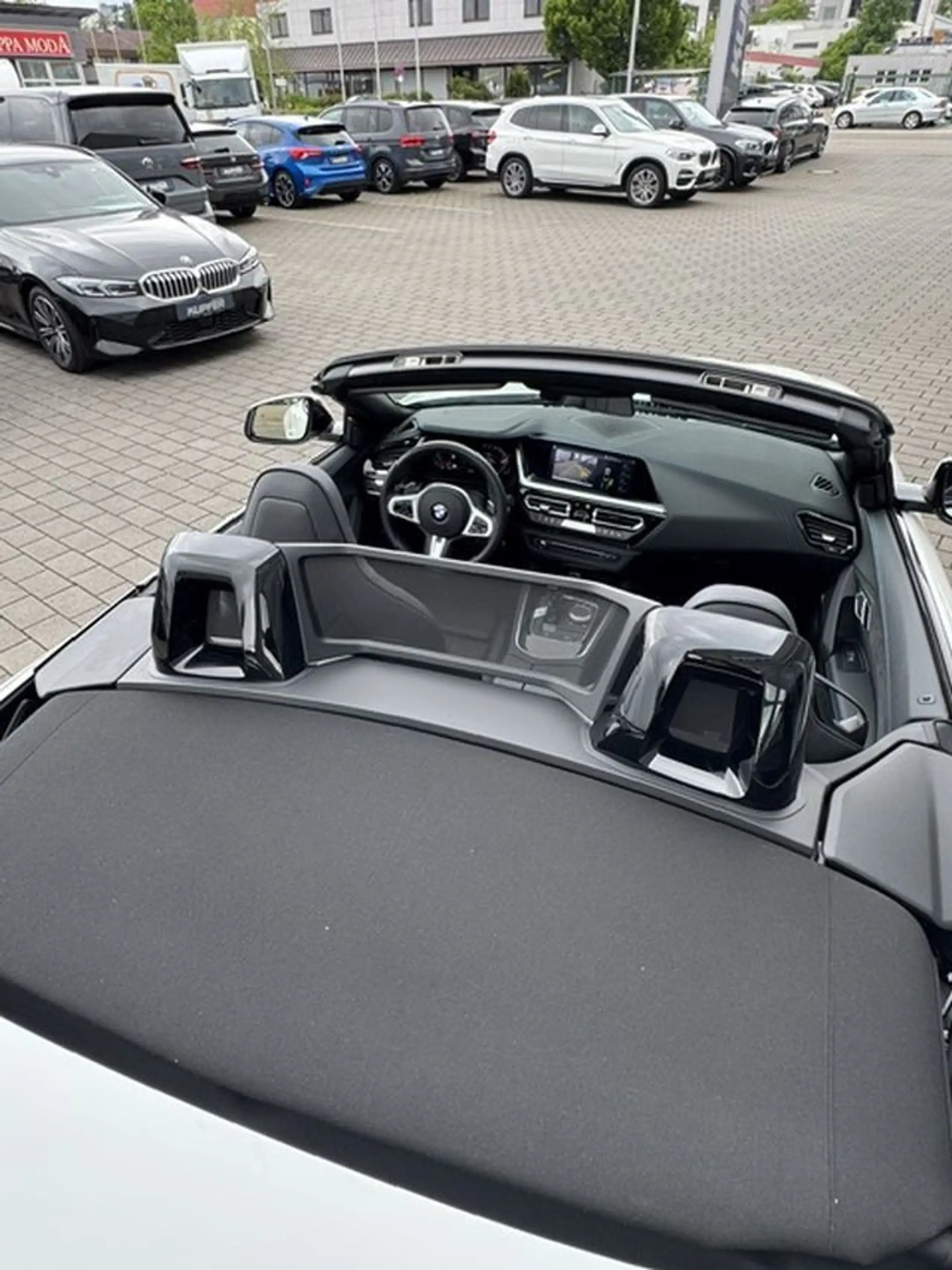BMW Z4 sDrive20 i Roadster M Sportp. M-Sitze°HIFI — photo 14