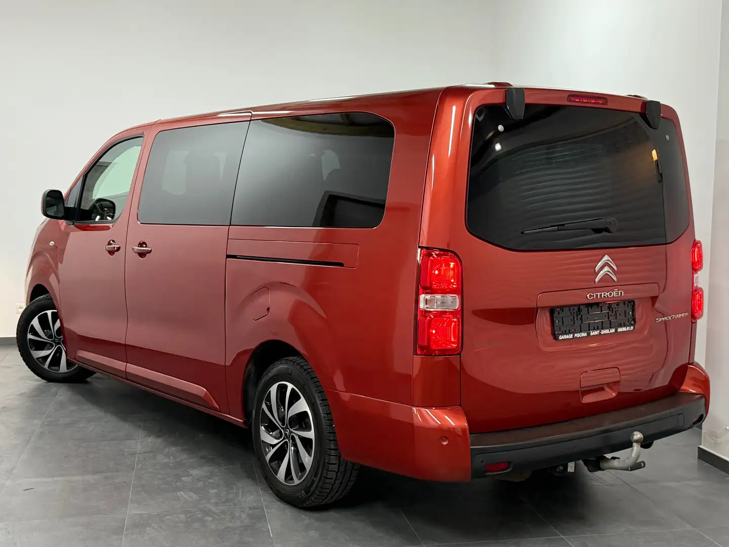 Citroen Spacetourer 2.0 BlueHDi - 1erMain - CarPlay - Camera - Carnet Rouge - 2