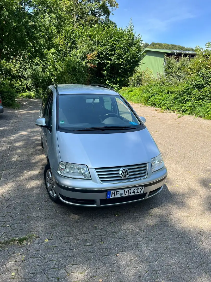 Volkswagen Sharan 2.0 Comfortline - 1