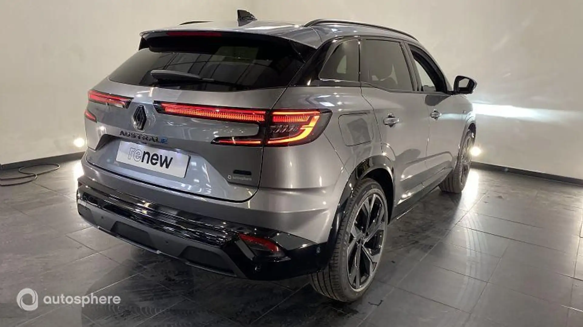 Renault Austral 1.2 E-Tech full hybrid 200ch Iconic esprit Alpine - 2