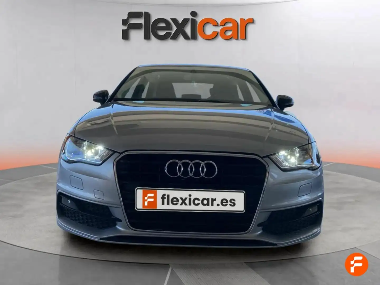 Audi A3 1.2 TFSI Ambition S-Tronic 105 Gris - 2