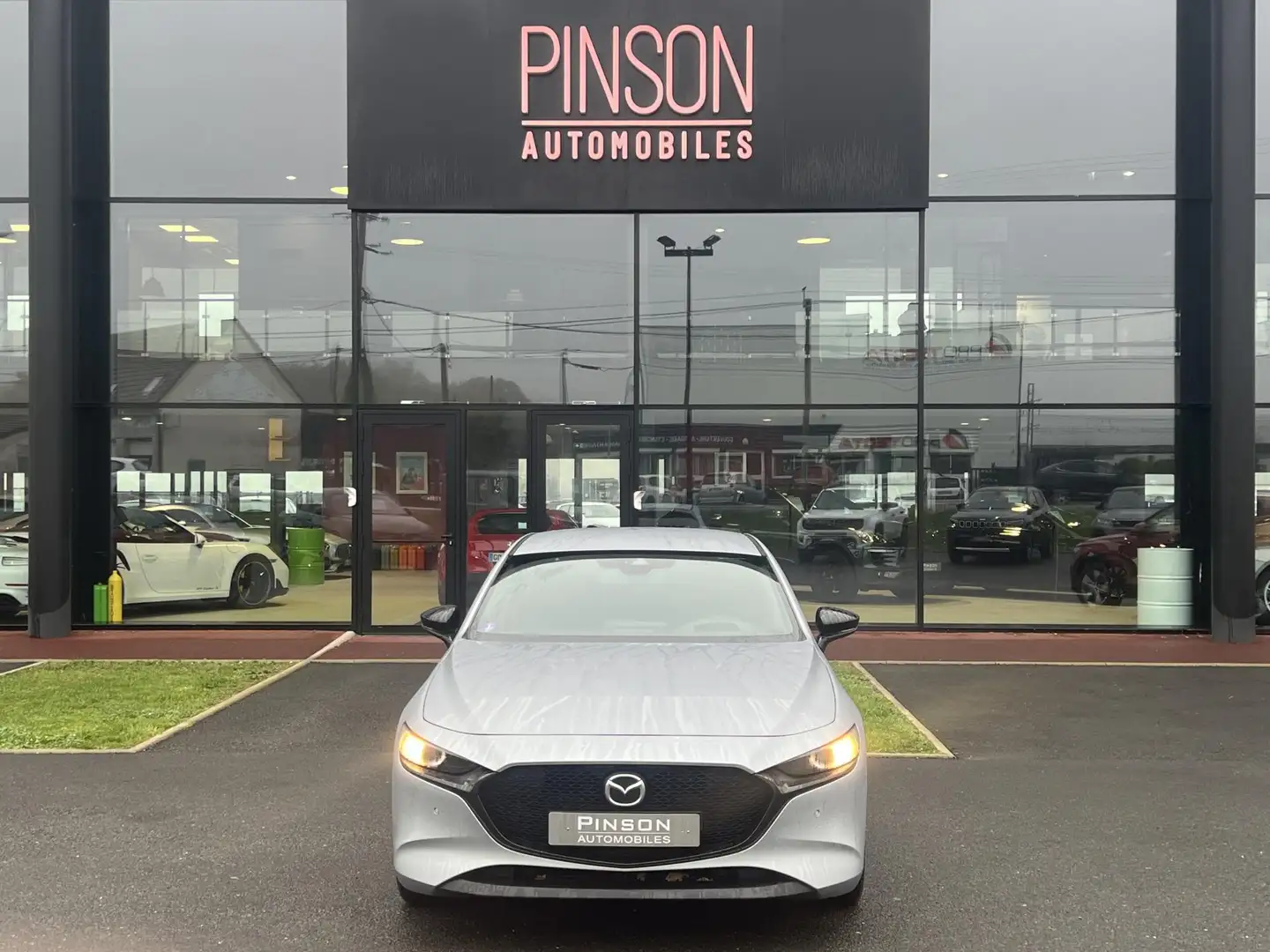 Mazda 3 Mazda3 2.0 e-Skyactiv-G M-Hybrid - 150 MY 2024  2019 BERLINE Exclusive-Line - 2