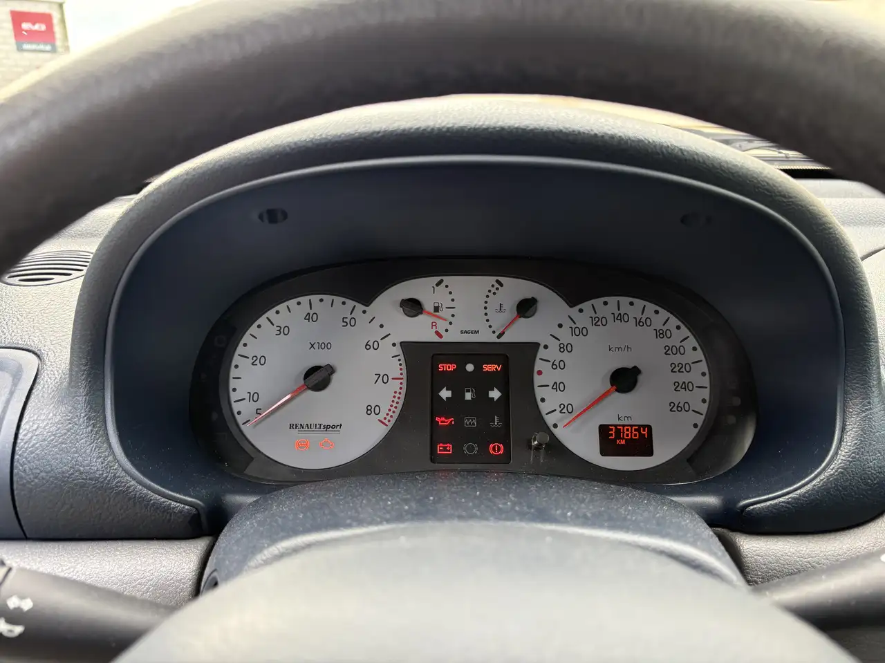 Renault Clio 3.0 V6 Sport, foto 11
