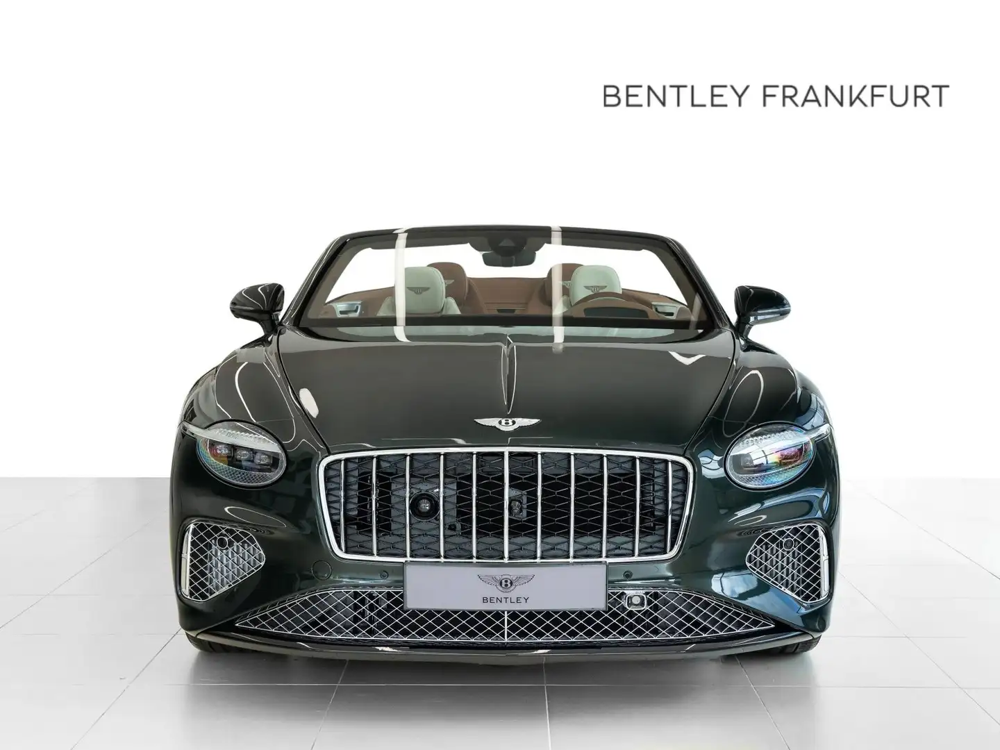 Bentley Continental GTC Azure (MY26) Hybrid Grün - 2