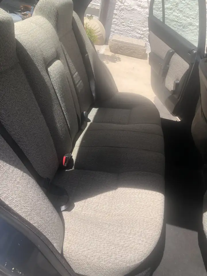 Alfa Romeo 75 1.6, foto 9