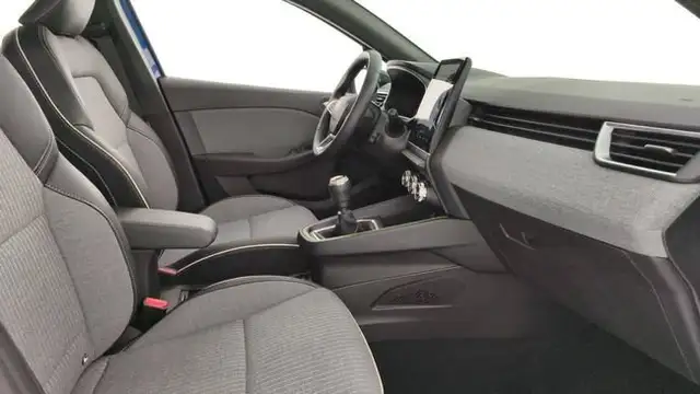Renault Clio view 7