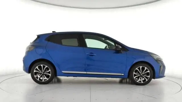 Renault Clio view 5
