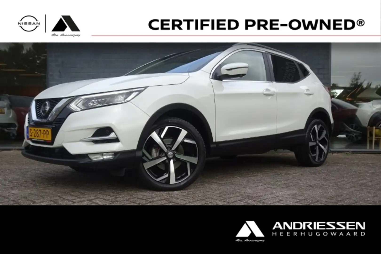 Nissan Qashqai 1.3 DIG-T DCT 160pk Premium Edition [Trekhaak + Pa Wit - 1