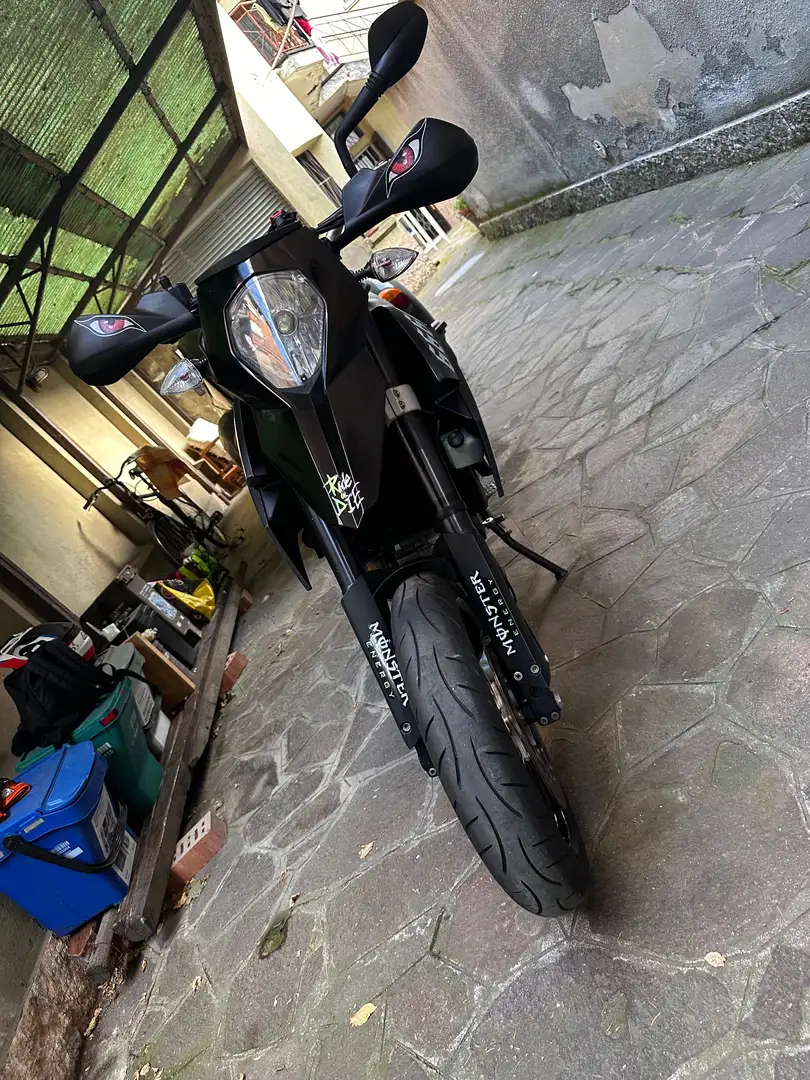 KTM 690 Supermoto Nero - 1